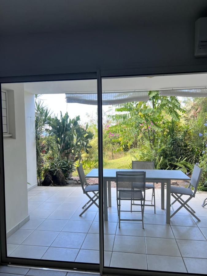 Appart Calme Vue Mer Le Carbet Exterior photo